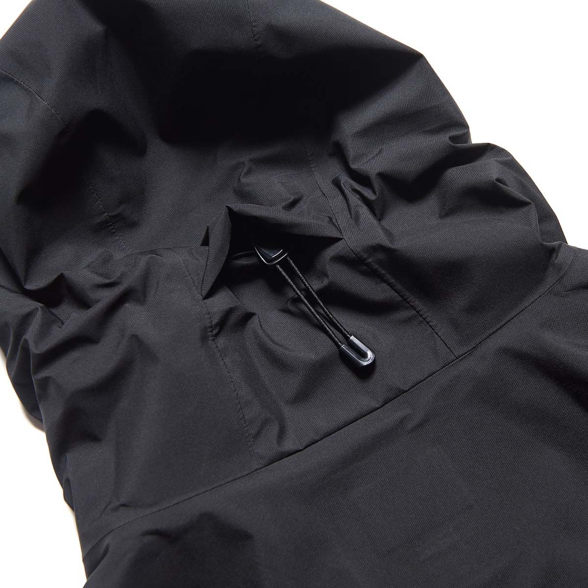 SOPHNET.  / 3-LAYER RIPSTOP MOUNTAIN JACKET (Black)  フード裏、ドローコード